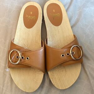 beek Tan Leather Slide Mules with Gold Ring Detail